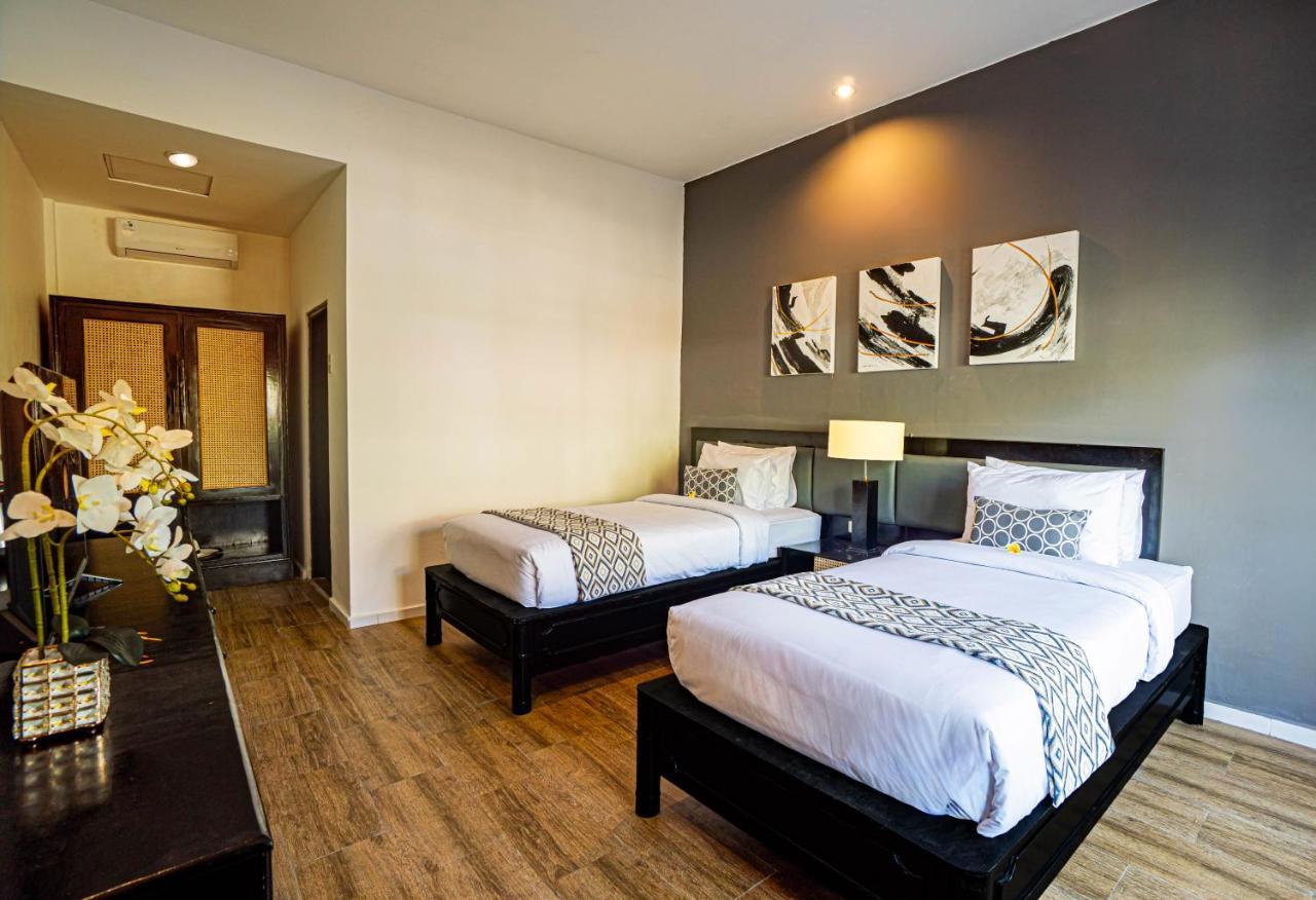 Casa Wina Kuta Hotel Кута Екстериор снимка