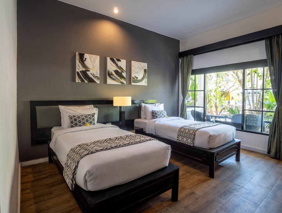 Casa Wina Kuta Hotel Кута Екстериор снимка