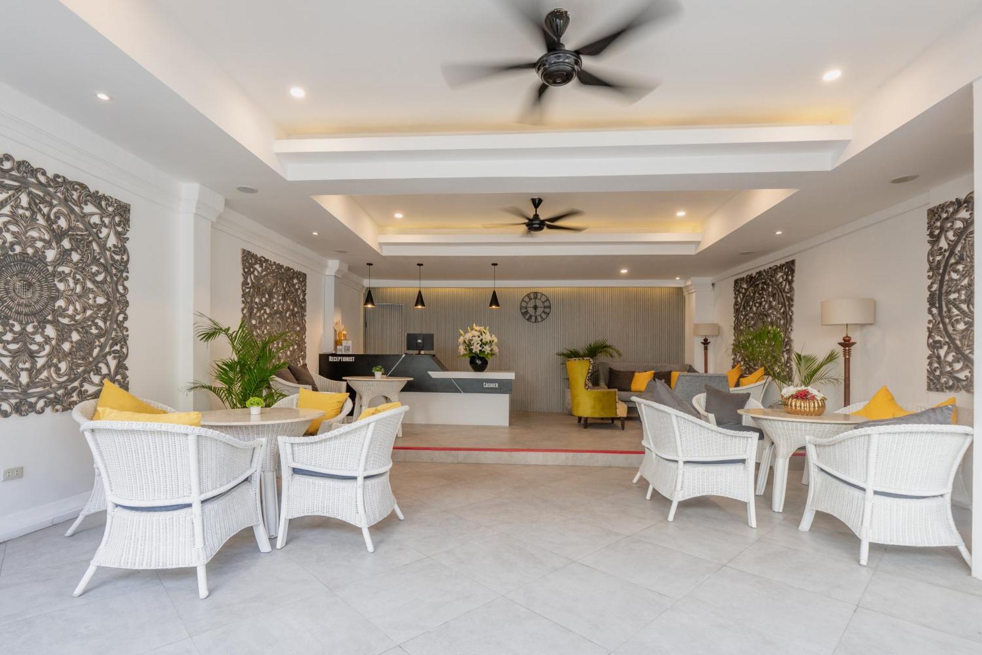 Casa Wina Kuta Hotel Кута Екстериор снимка