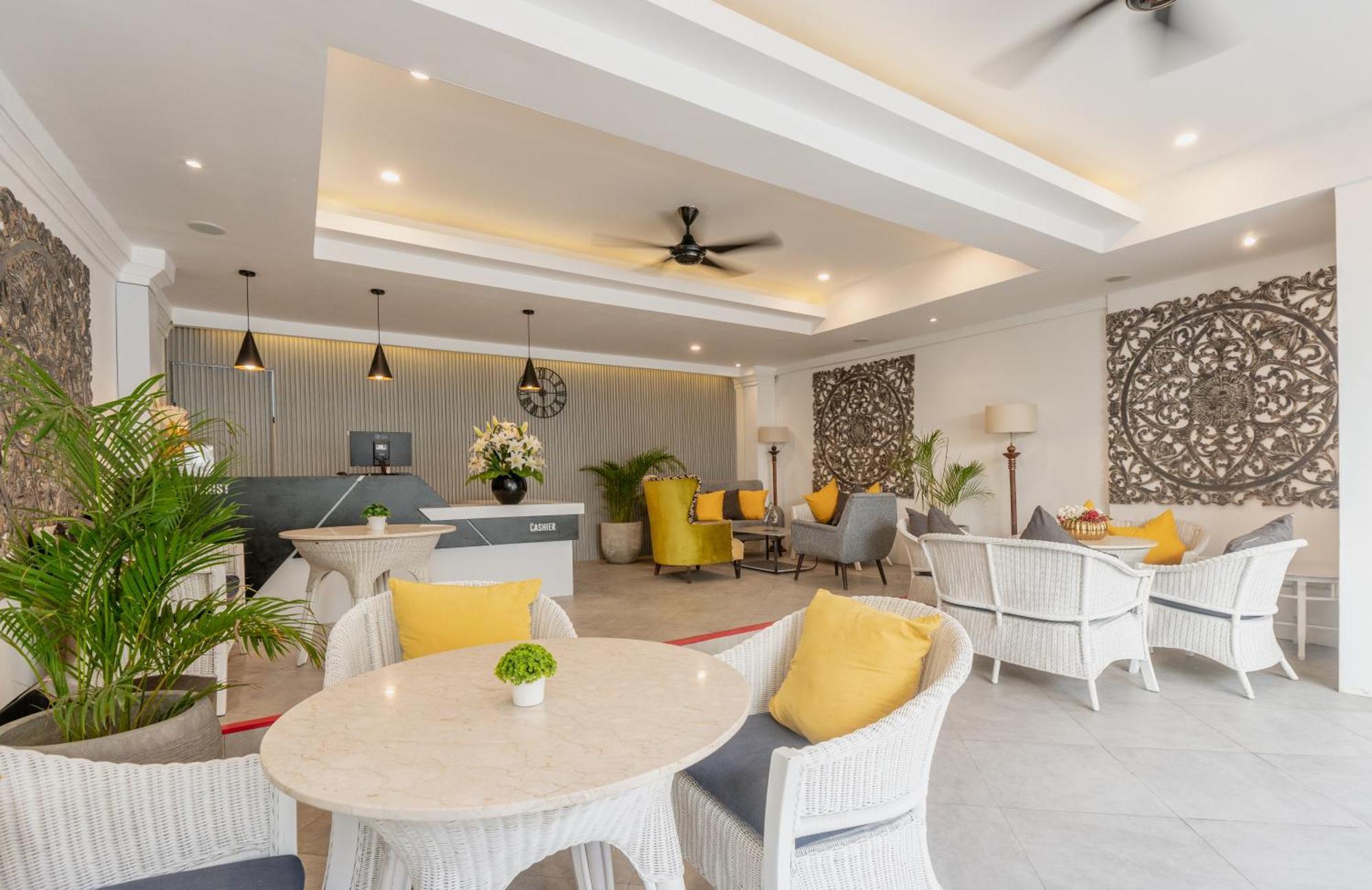 Casa Wina Kuta Hotel Кута Екстериор снимка